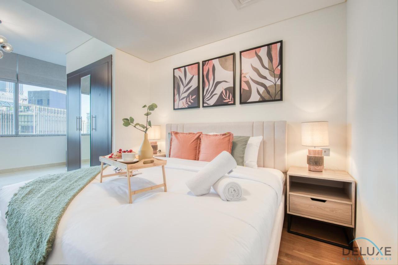 Unbeatable Rate Stylish 1Br With Balcony Near Metro By Deluxe Holiday Homes Dubai Luaran gambar