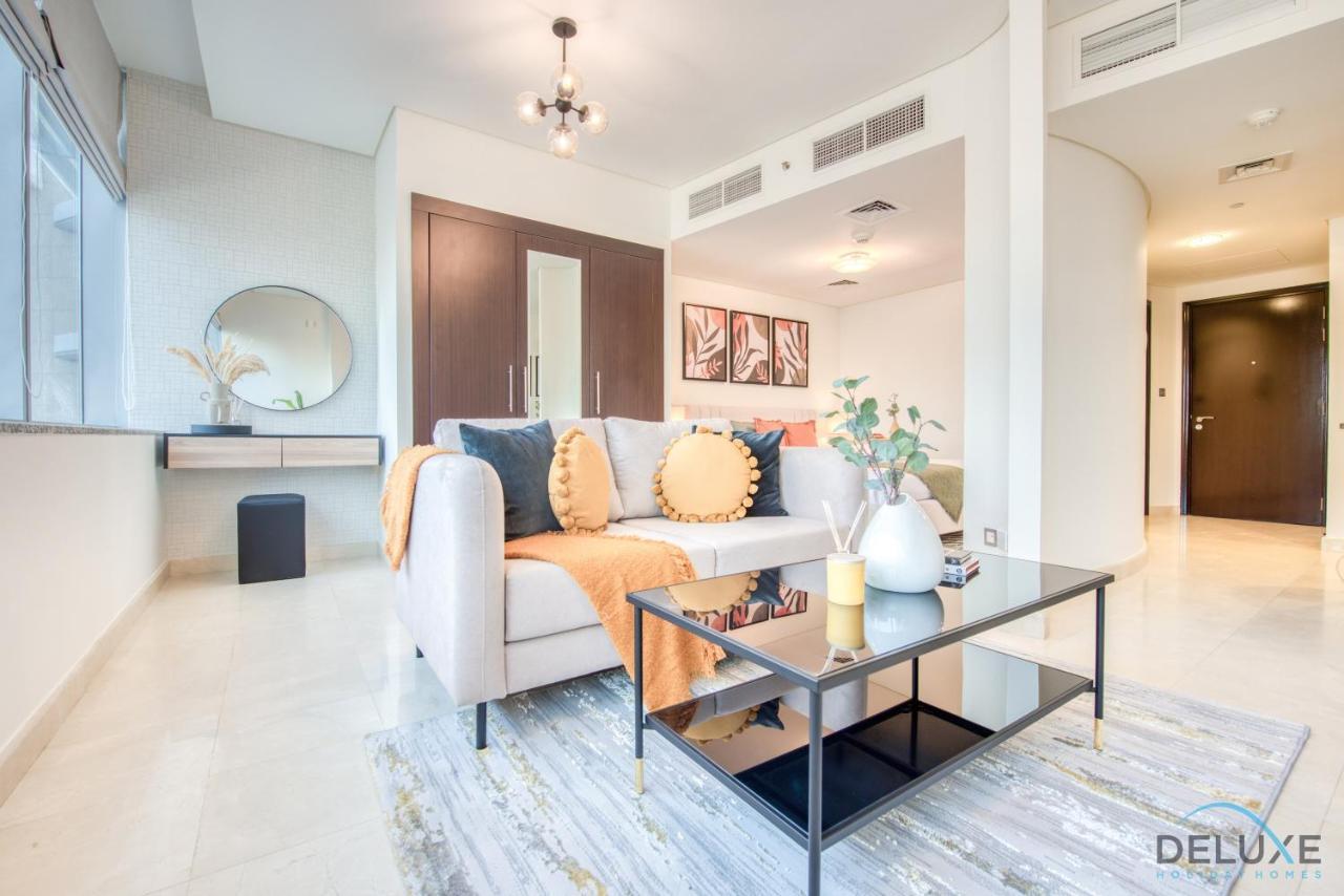 Unbeatable Rate Stylish 1Br With Balcony Near Metro By Deluxe Holiday Homes Dubai Luaran gambar